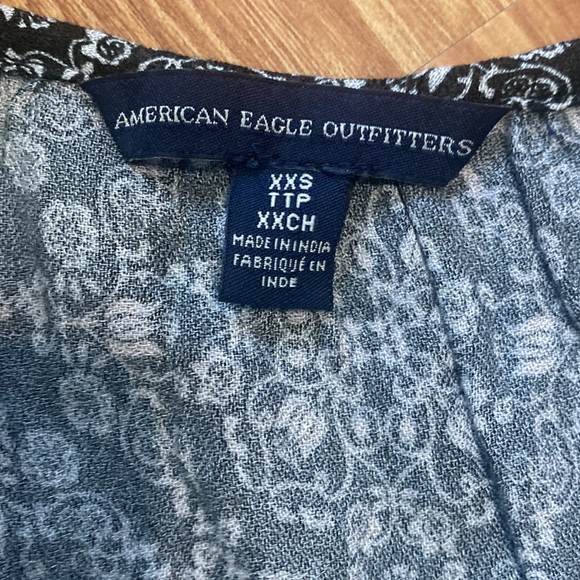 American Eagle Long Sleeve Peasant Style Top - Picture 4 of 10